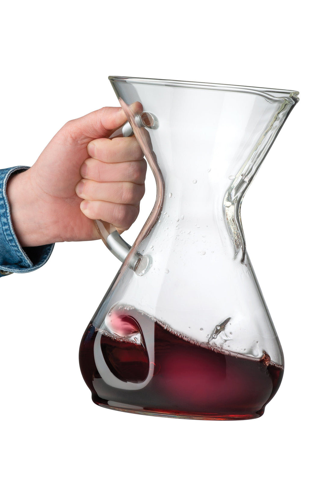 Aerating wine in the Eight Cup ChemAer CHEMEX