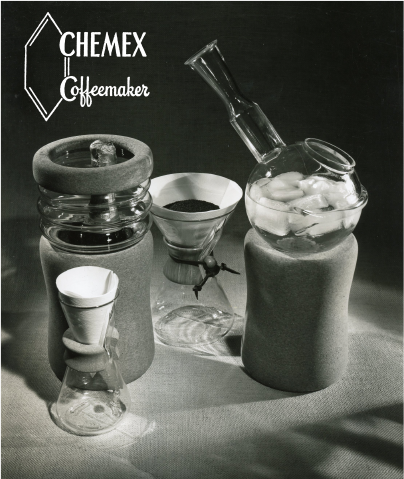 Chemex coffeemaker product photograph